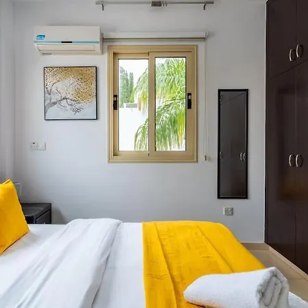 Βίλα Sunscape 3-bedroom And Pool In Πρωταράς